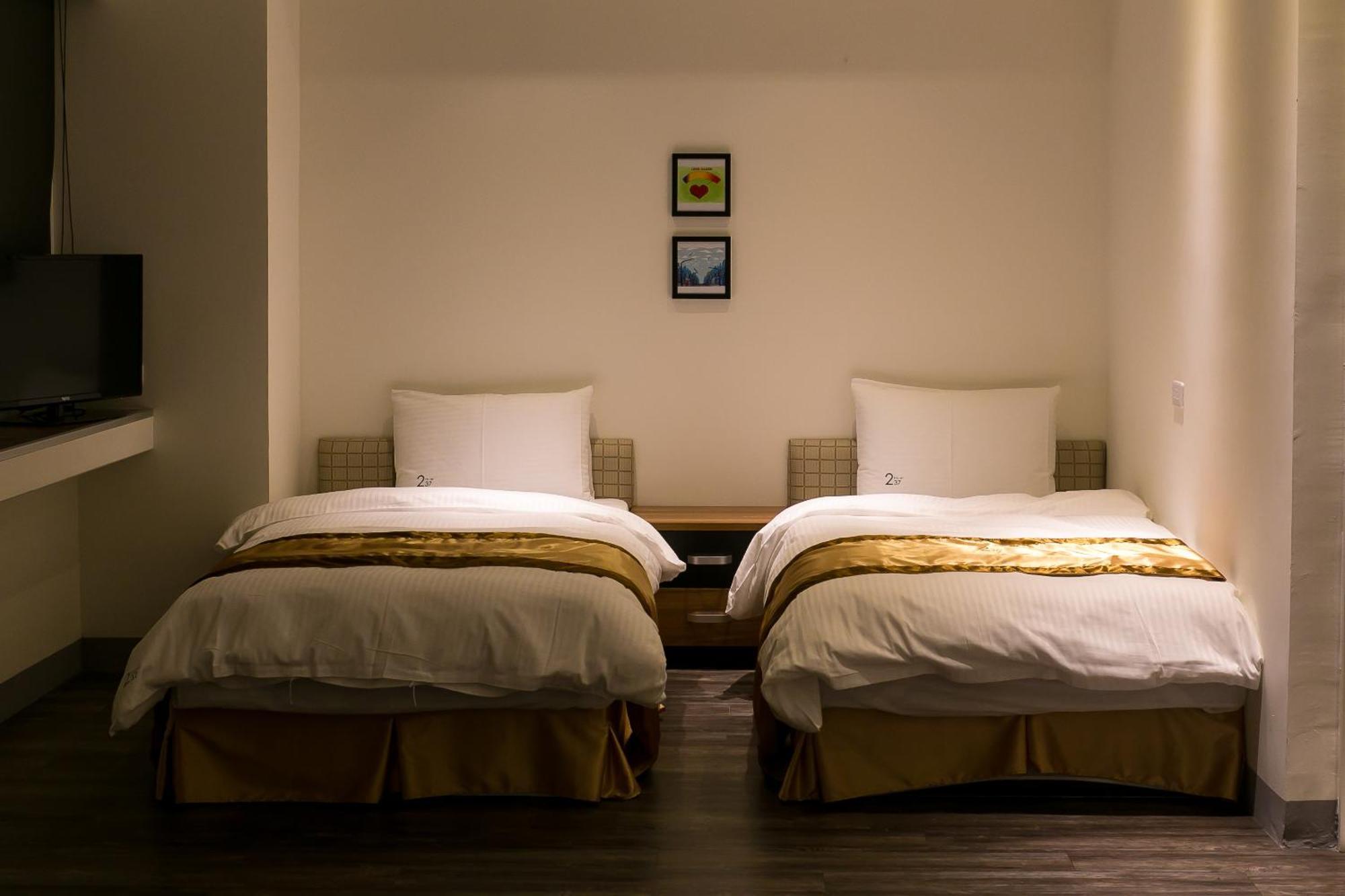 237 Hotel Kaohsiung Room photo