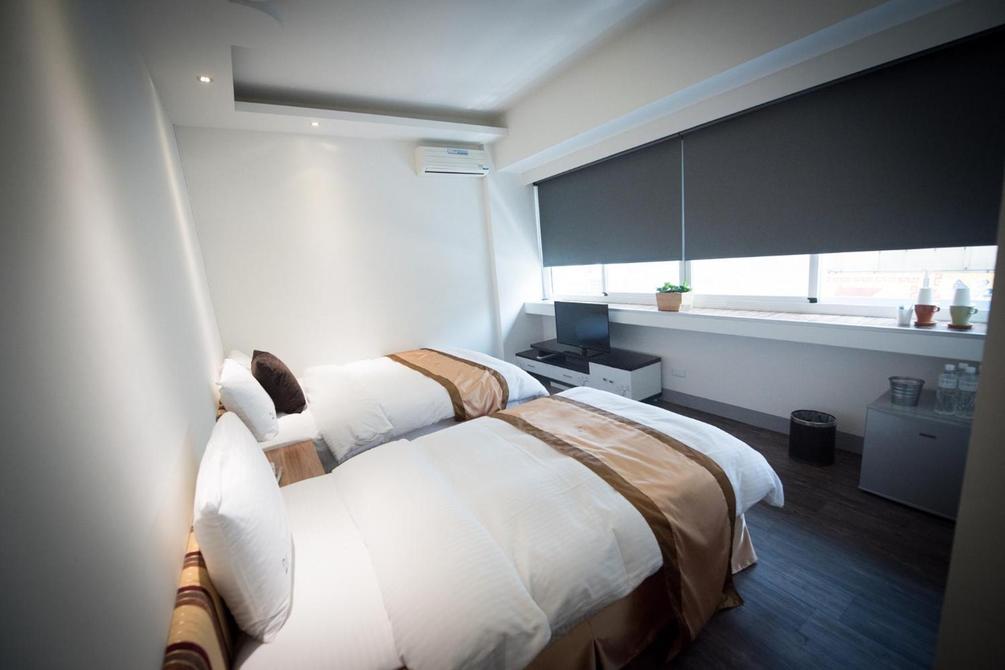237 Hotel Kaohsiung Room photo
