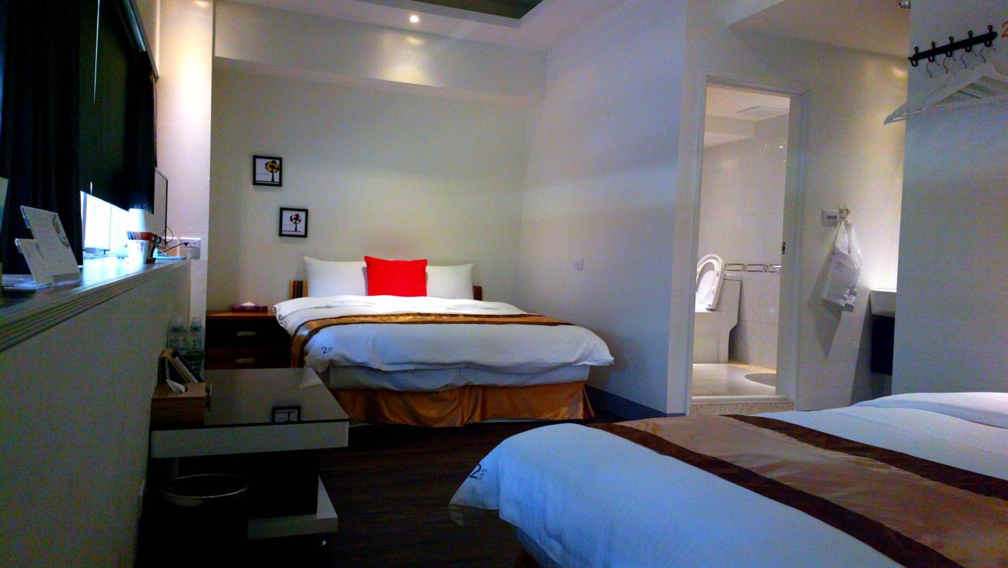 237 Hotel Kaohsiung Room photo