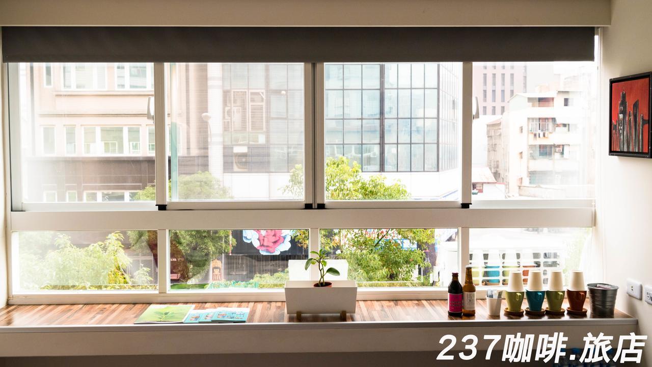 237 Hotel Kaohsiung Exterior photo